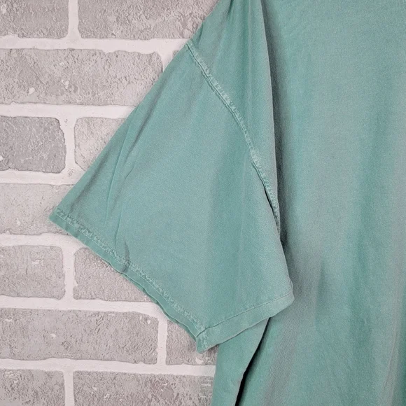 U.S. Virgin Islands St. Thomas Vintage Sun Faded Soft Cotton Tee Men's T-Shirt - Picture 4 of 16